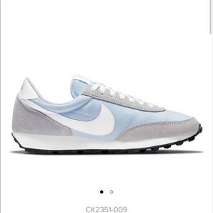 Nike Daybreak Marathon  Running Shoes